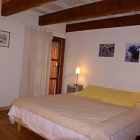 Bed & Breakfast Mas Tolosan Vauvert