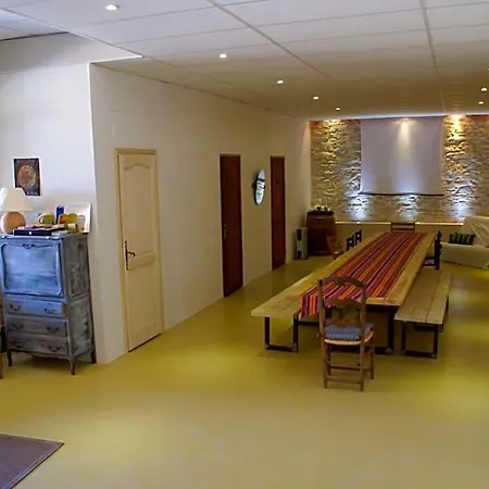 Bed & Breakfast Mas Tolosan 3*